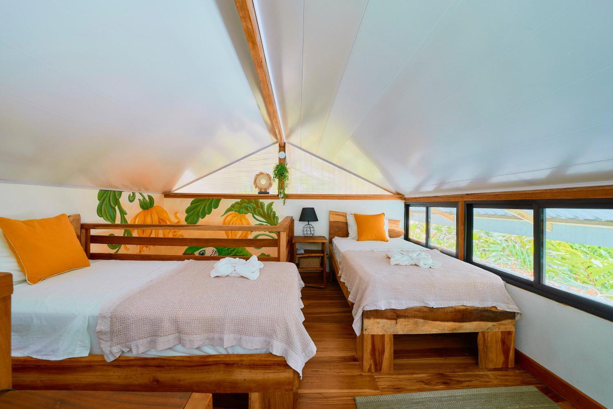 Dragonfly Beachfront Villas-Adult Only Пунта-Ува Экстерьер фото