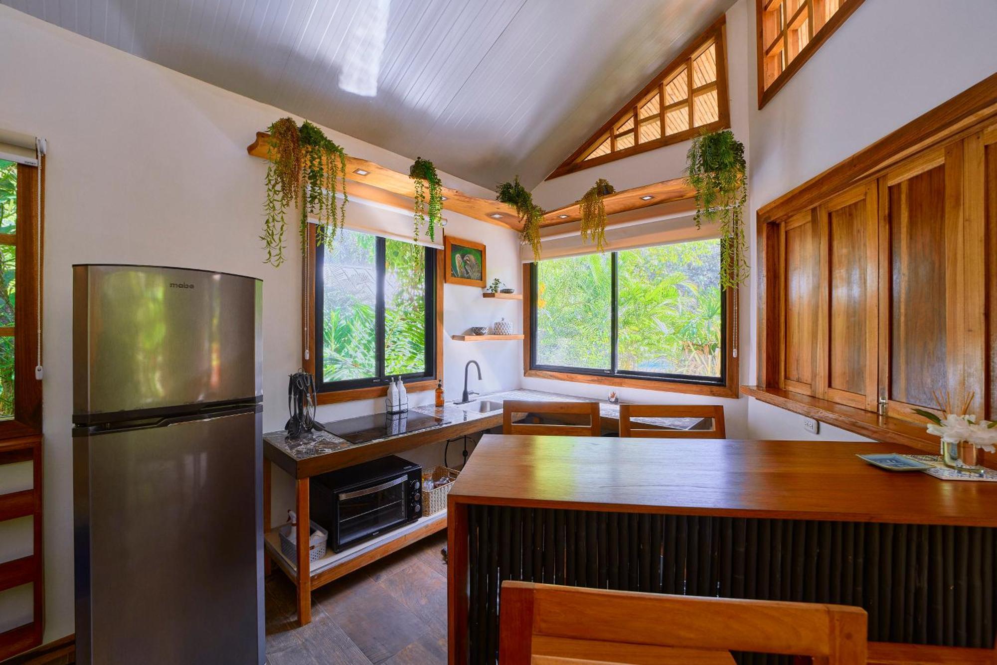 Dragonfly Beachfront Villas-Adult Only Пунта-Ува Экстерьер фото