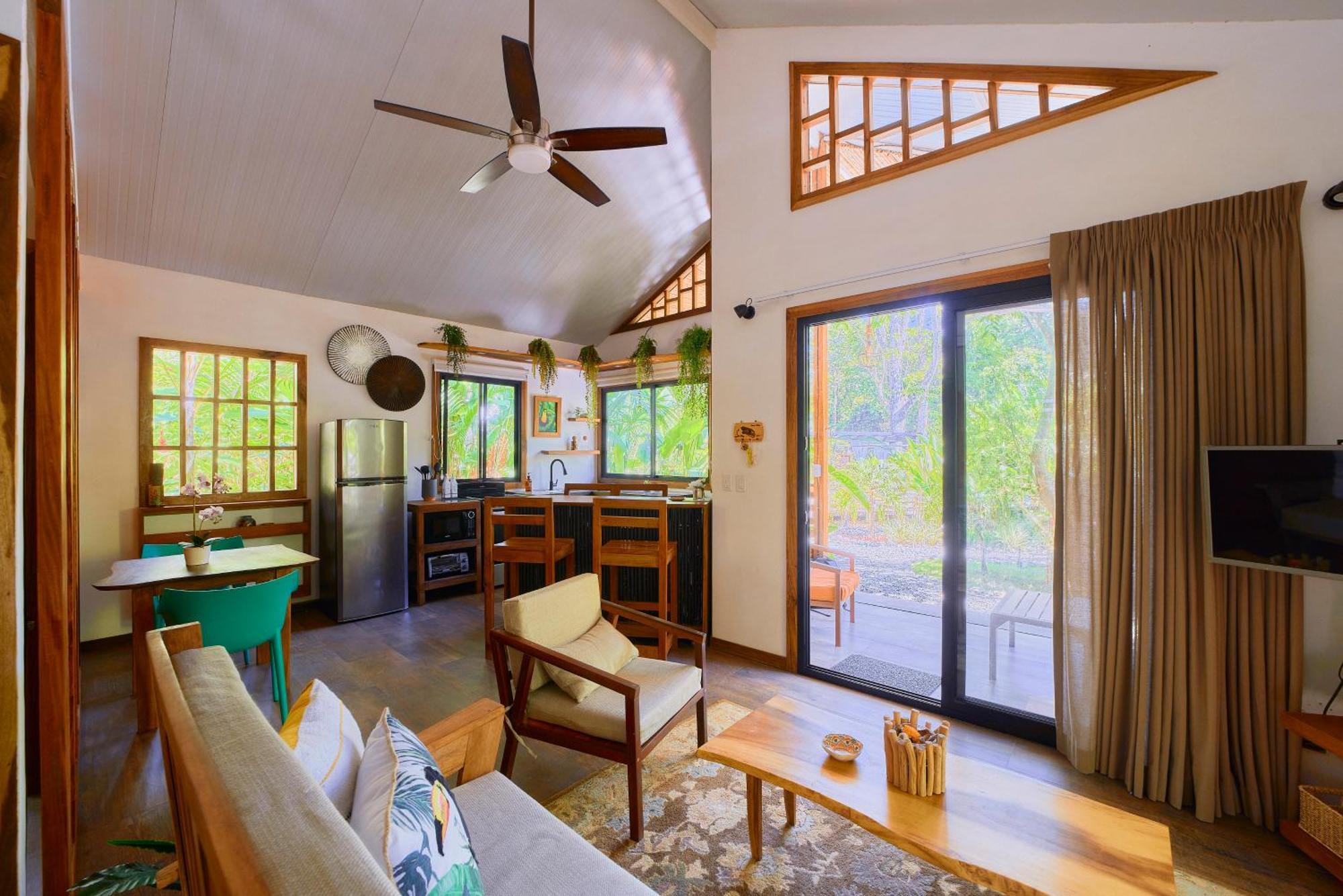 Dragonfly Beachfront Villas-Adult Only Пунта-Ува Экстерьер фото