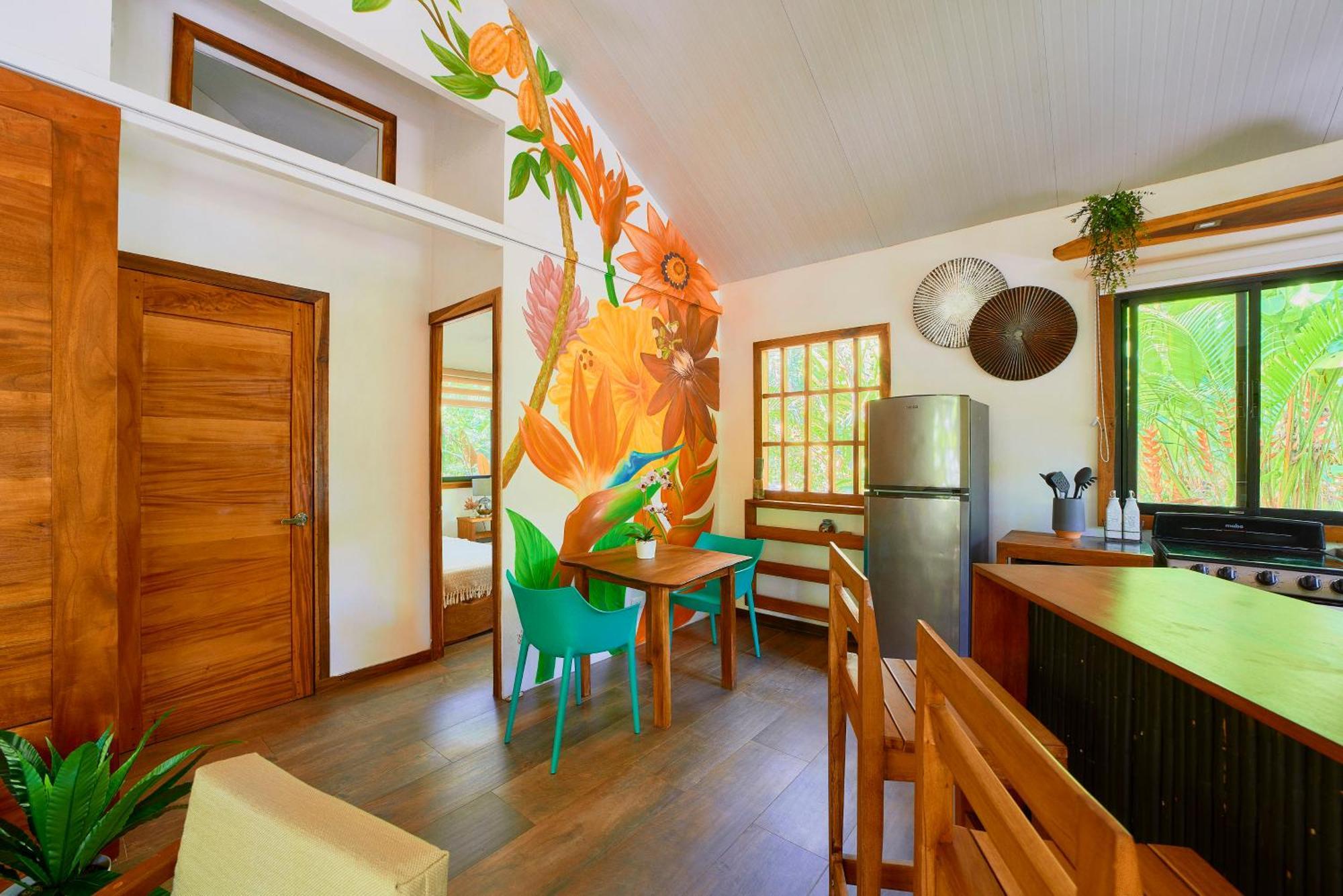 Dragonfly Beachfront Villas-Adult Only Пунта-Ува Экстерьер фото