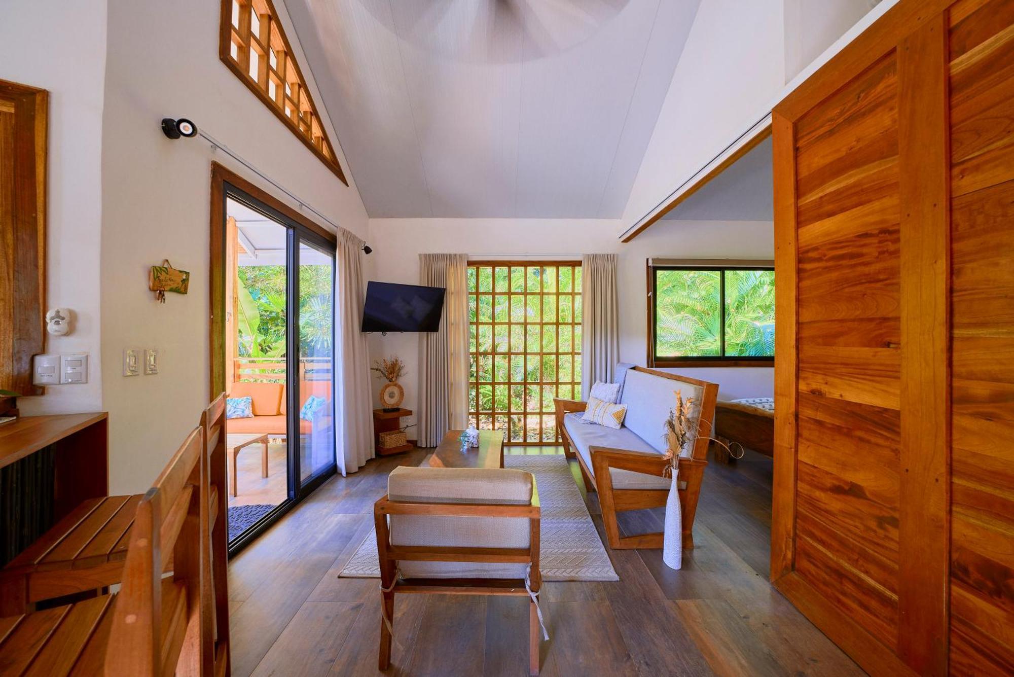 Dragonfly Beachfront Villas-Adult Only Пунта-Ува Экстерьер фото