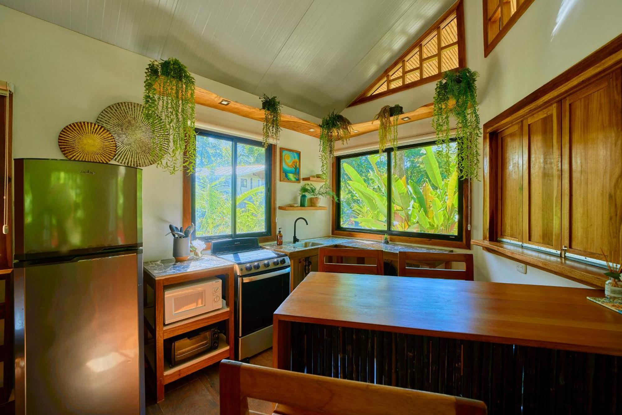 Dragonfly Beachfront Villas-Adult Only Пунта-Ува Экстерьер фото