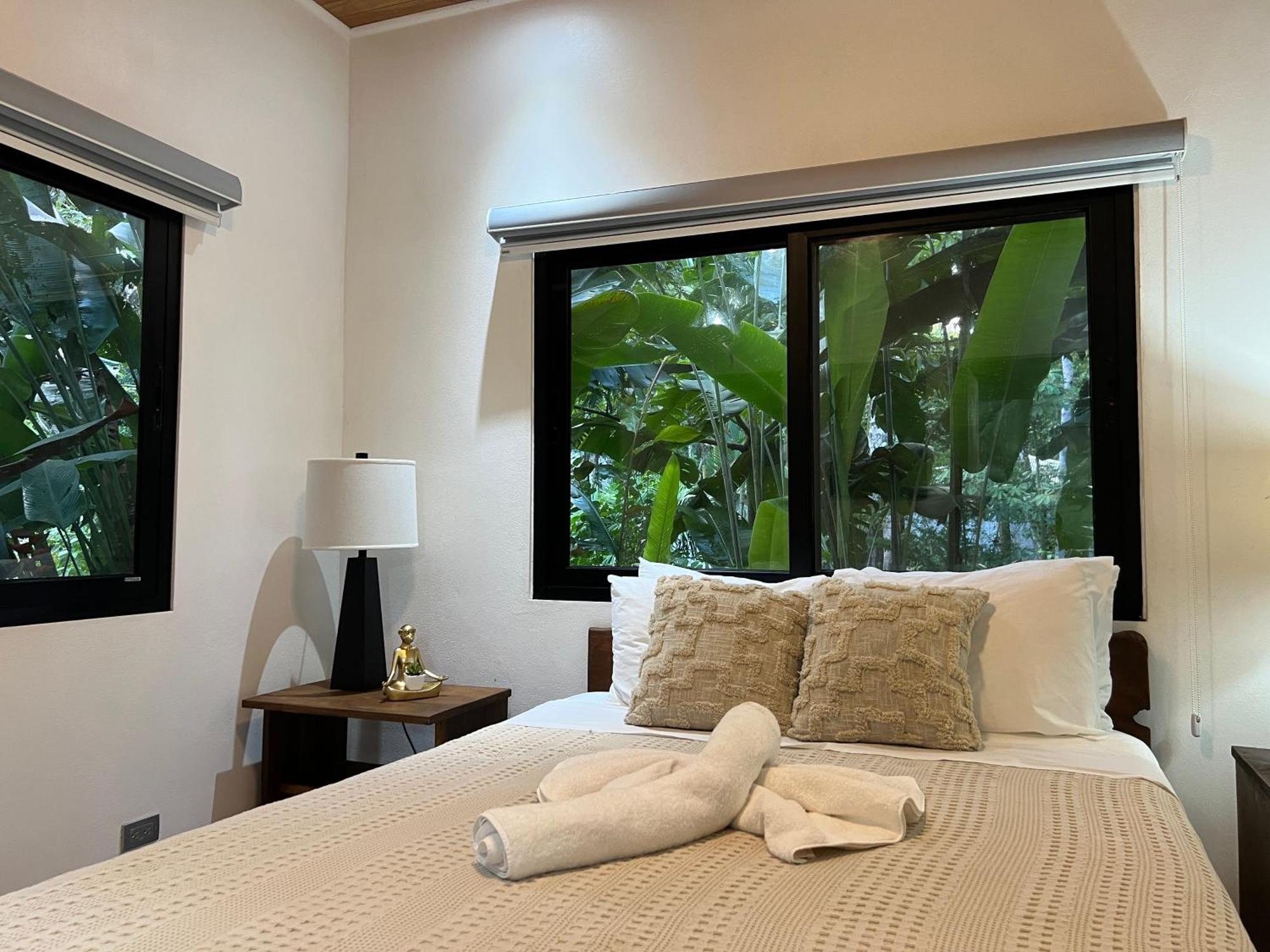 Dragonfly Beachfront Villas-Adult Only Пунта-Ува Экстерьер фото